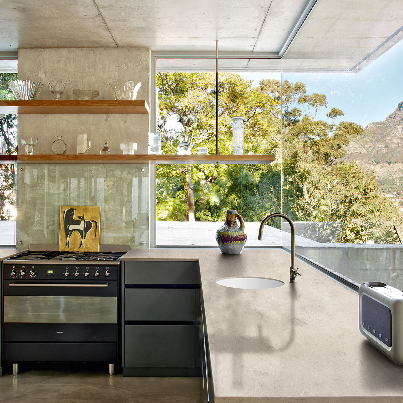 CorianSolidSurface_NeutralAggregate_Kitchen_WEB